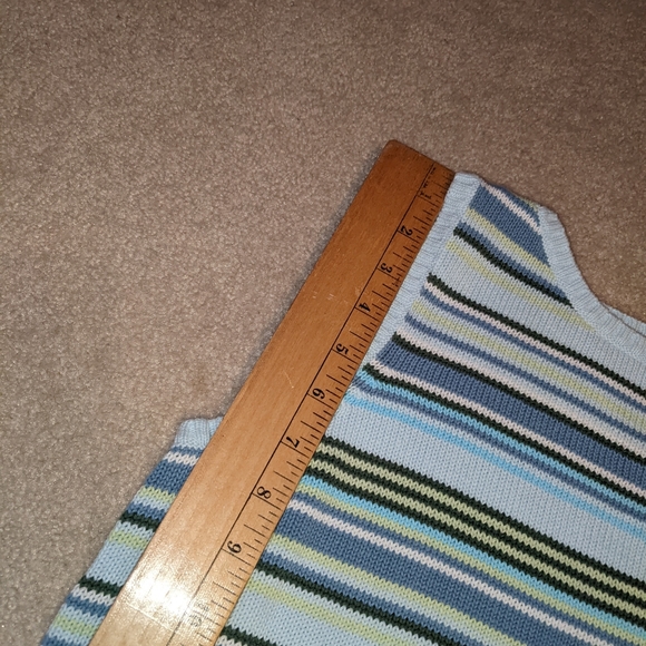 Eddie Bauer blue striped sleeveless top - Picture 9 of 11